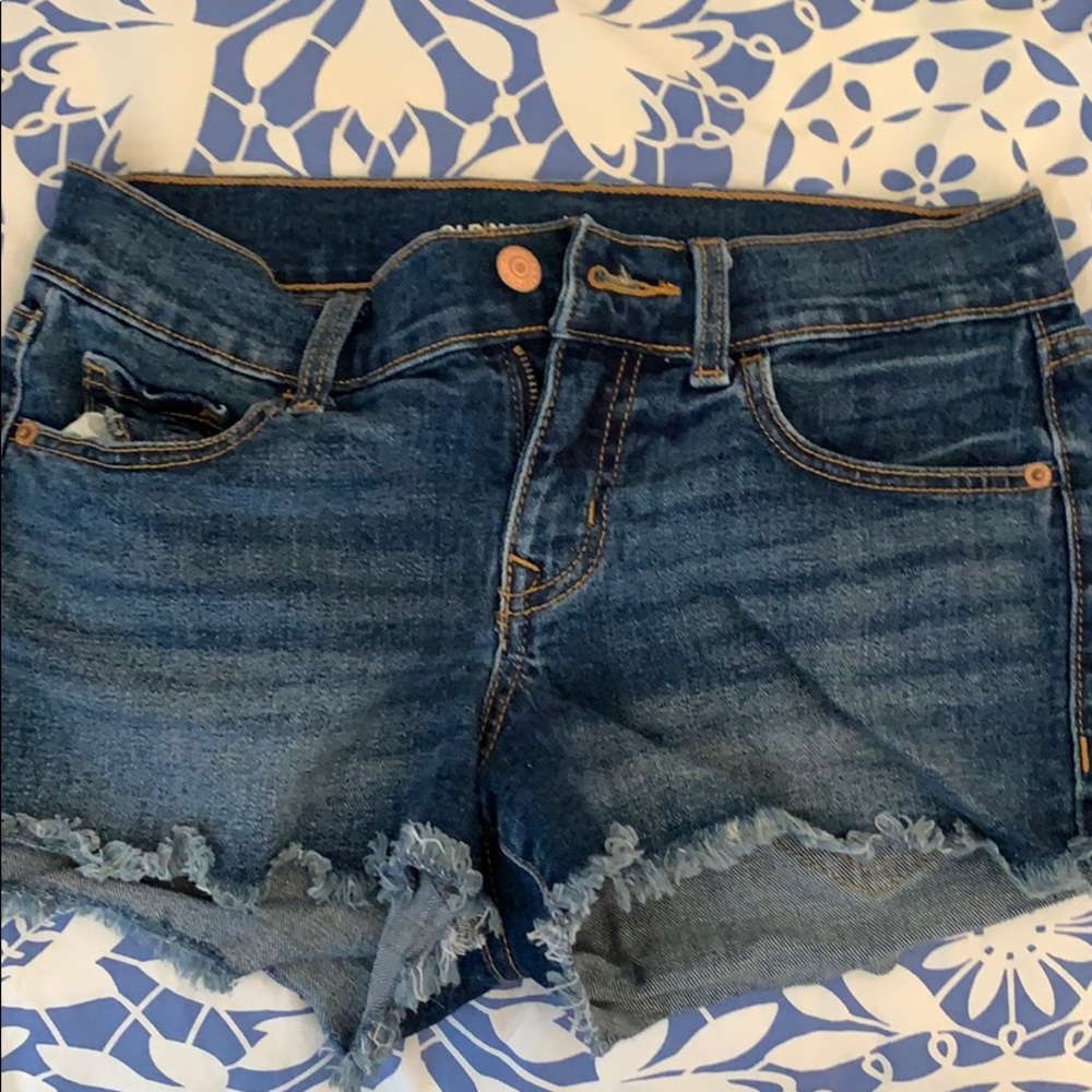 boyfriend jean shorts that are blue